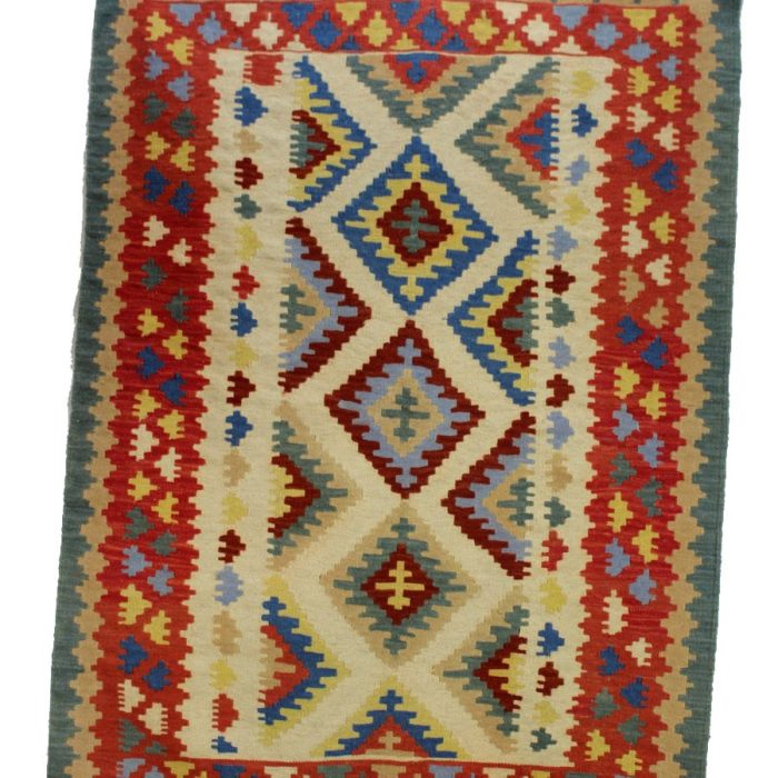 Kilim Brand New Rugs 4.5 X 3.4 ft (140 X 105 cm)