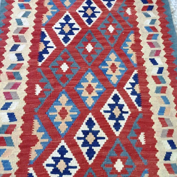 Kilim Brand New Rugs 5.1 X 3.5 ft (156 X 103 cm)