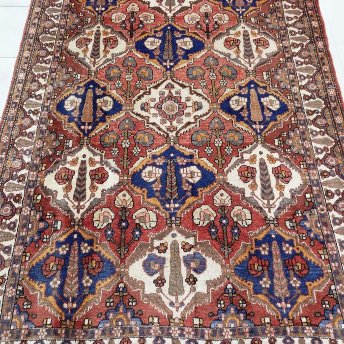 Vintage Semi-Antique Persian Rug 6.11X 4.9 ft (211 X 145 cm)