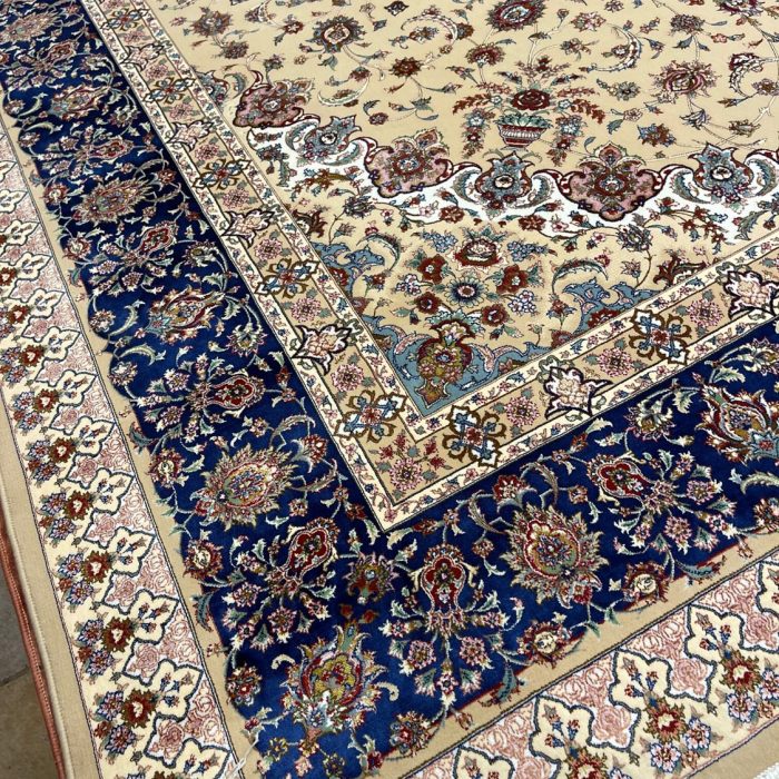Persian Silk Machine Made Rug Size: 5 X 7.5 ft (150 X 225 cm)