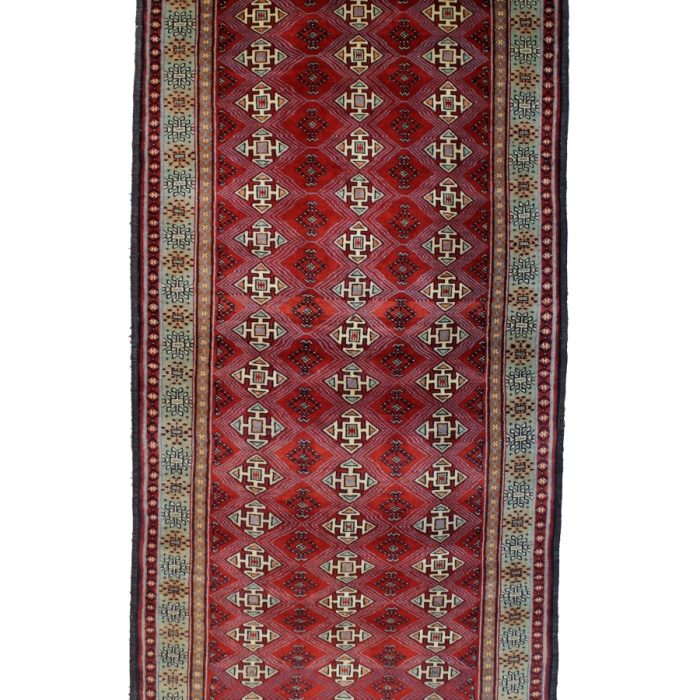 Handmade Wool Persian Rug 7.3 X 3.5 ft (222 X 104 cm)
