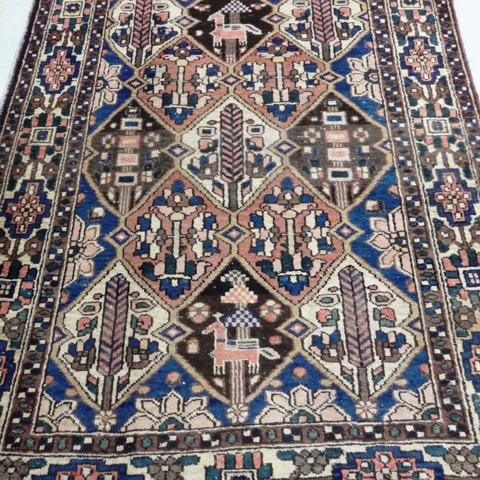 Handmade Persian Bakhtiari Rug6.10 X 5 ft (208 X 152cm)