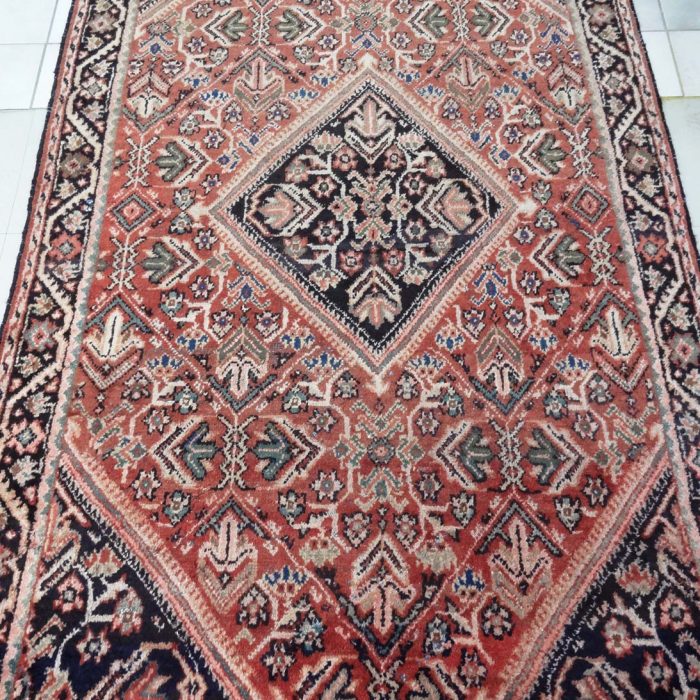 Handmade Vintage Persian Rug 6.8 X 4.5 ft (203 X 135 cm)