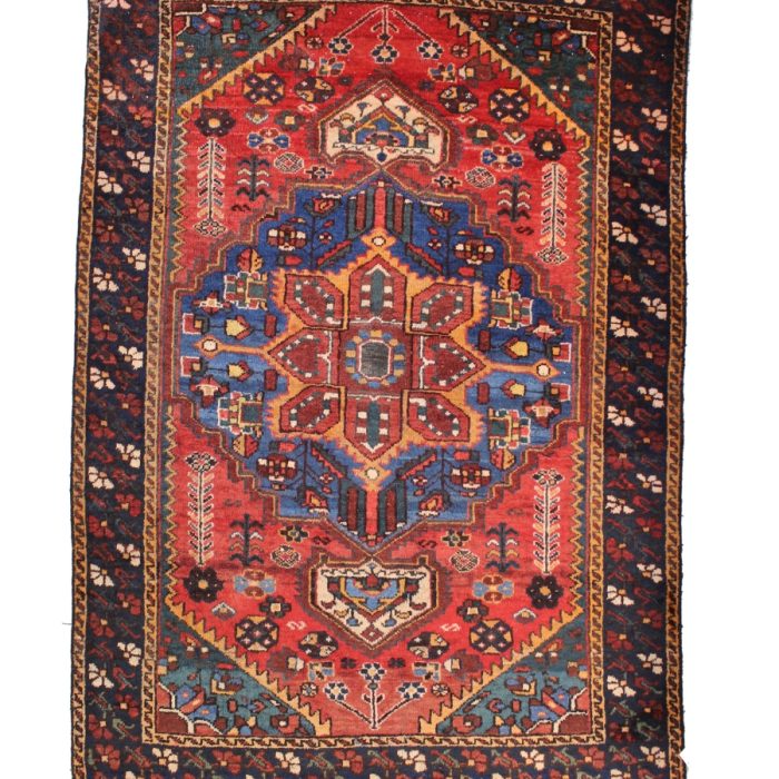 Vintage Wool Persian Rug 6.4 X 4.4 ft (193 X 132 cm)