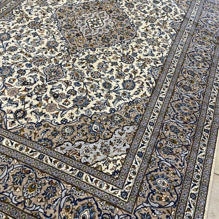 Handmade Wool Persian Rug11.5 X 8 ft (349 X 244 cm)