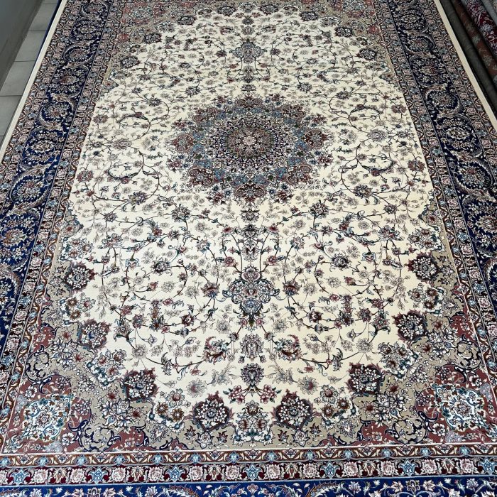 Persian Silk Machine Made Rug Size: 5 X 7.5 ft (150 X 220 cm)