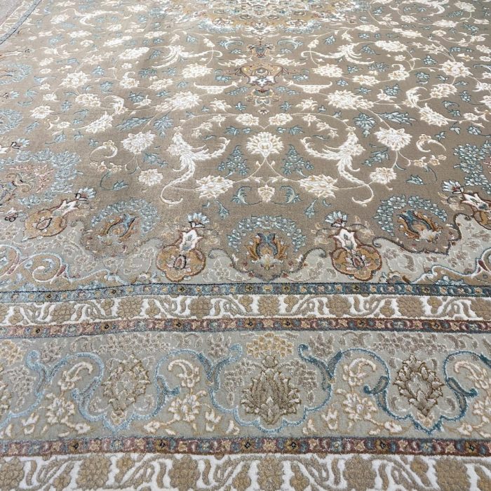 Machine Made Persian Rug Size: 7 X 10 ft (200 x 300 cm)