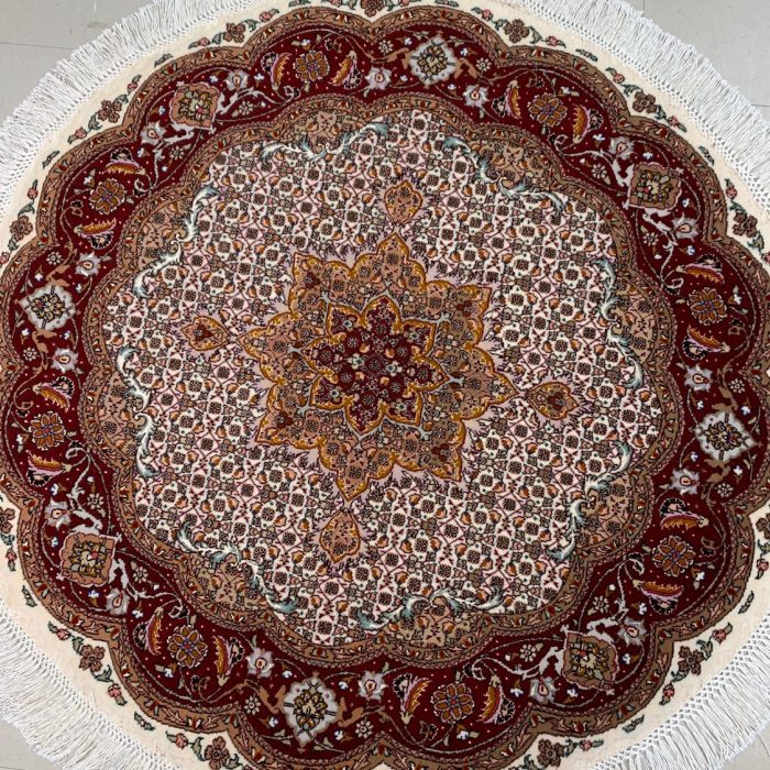 Wool & Silk Persian Rug  3.5 X 3.5 ft (104 X 104 cm)