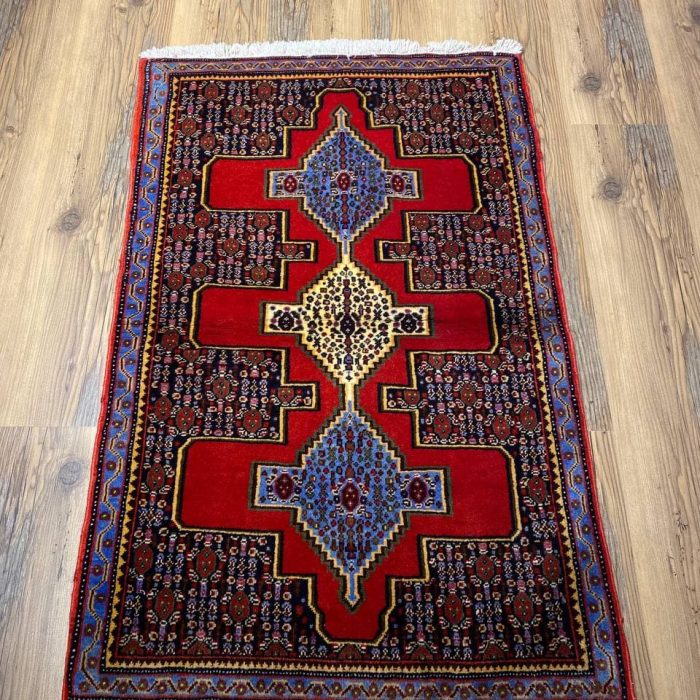 Persian Handmade Rug   3.10 X 2.5 ft (105 X 73 cm)