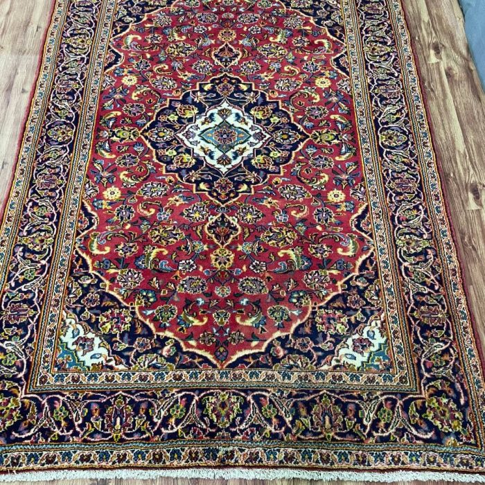 Persian Handmade Wool Rug   7.1 X 4.9 ft (216 X 145 cm)