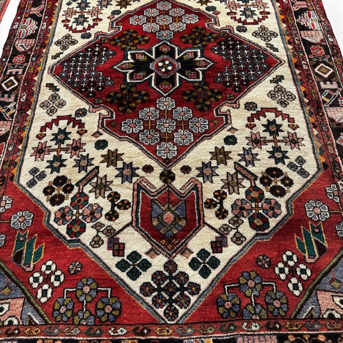 Persian Handmade Wool Rug Size: 6.11 x 4.7 ft (211 x 140) cm