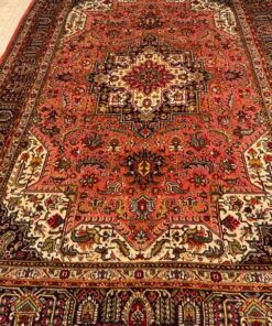 Persian Handmade Wool Rug   9.8 X 6.7 ft (293 X 200 cm)