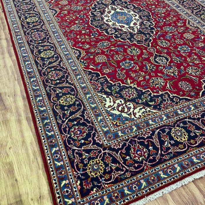 Persian Handmade Wool Rug  9.7 X 6.7 ft (293 X 200 cm)