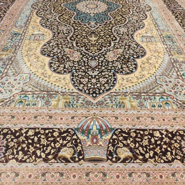 Silk Persian Machinery Rug Size: 9 x 5.6 ft (274 X 168 cm)
