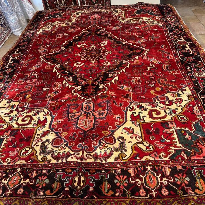Persian Heriz Handmade Wool Rug With Cotton Foundation  11.6 X 8.3 ft (350 X 252 cm)