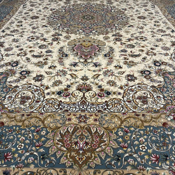 Persian Machine-Made Rug Size: 8.3 X 11.6 ft (250 x 350 cm)