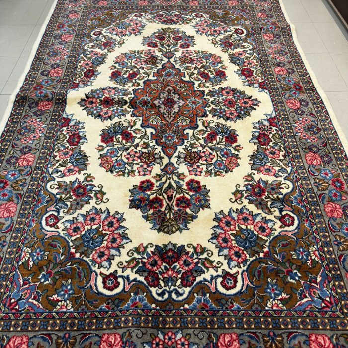 Persian Handmade Qom Wool Rug Size: 7.1 X 4.5 ft (216 X 135 cm)