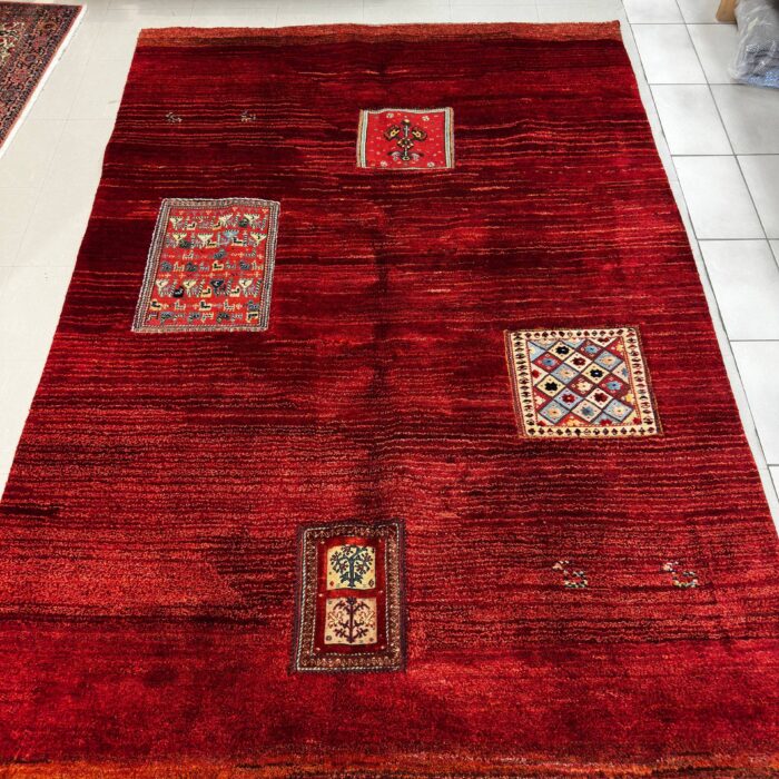 Persian Handmade Wool Gabbeh Rug Size: 7.8 x 5.5 ft (234 x 152 cm)