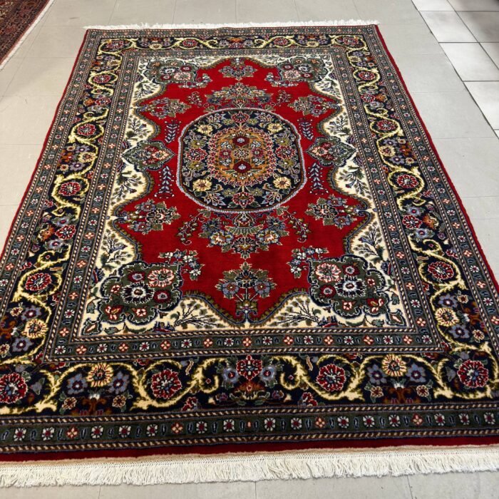 Persian Qom Handmade Wool Rug Size: 6.5 x 4.5 ft (194 x 135 cm)