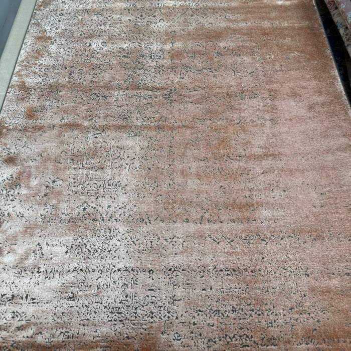 Persian Machin Made Silk Rug Size: 6.7 X 10 ft (200 X 300 cm)