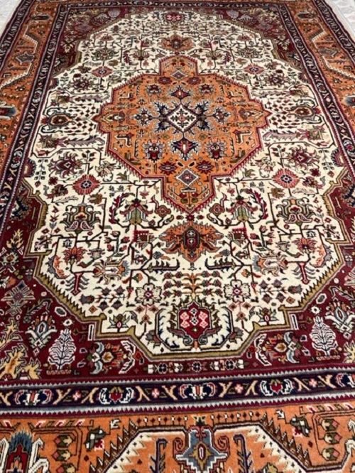 Persian Handmade Wool Rug Size: 9.11 x 6.10 ft(300x208 cm)