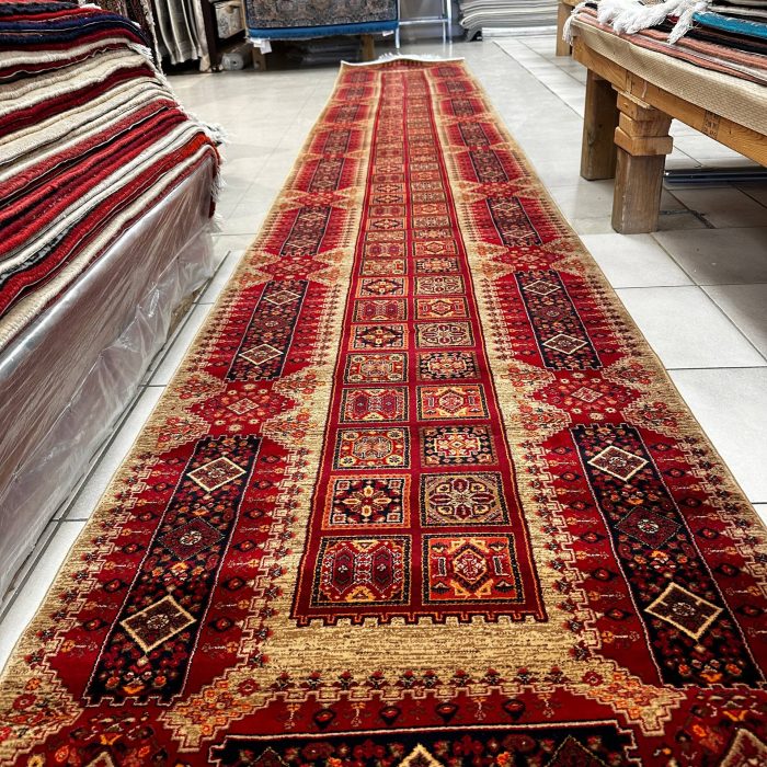Persian Machine-made Runner Size: 16.3 x 2.8 ft( 497 x 85 cm)